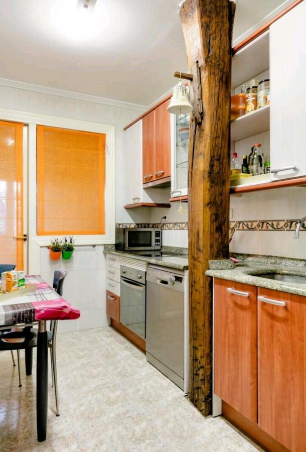 ビルバオNuestro Refugio - Casco Viejo Con Wifi Y Parking Gratuito-アパートメント エクステリア 写真